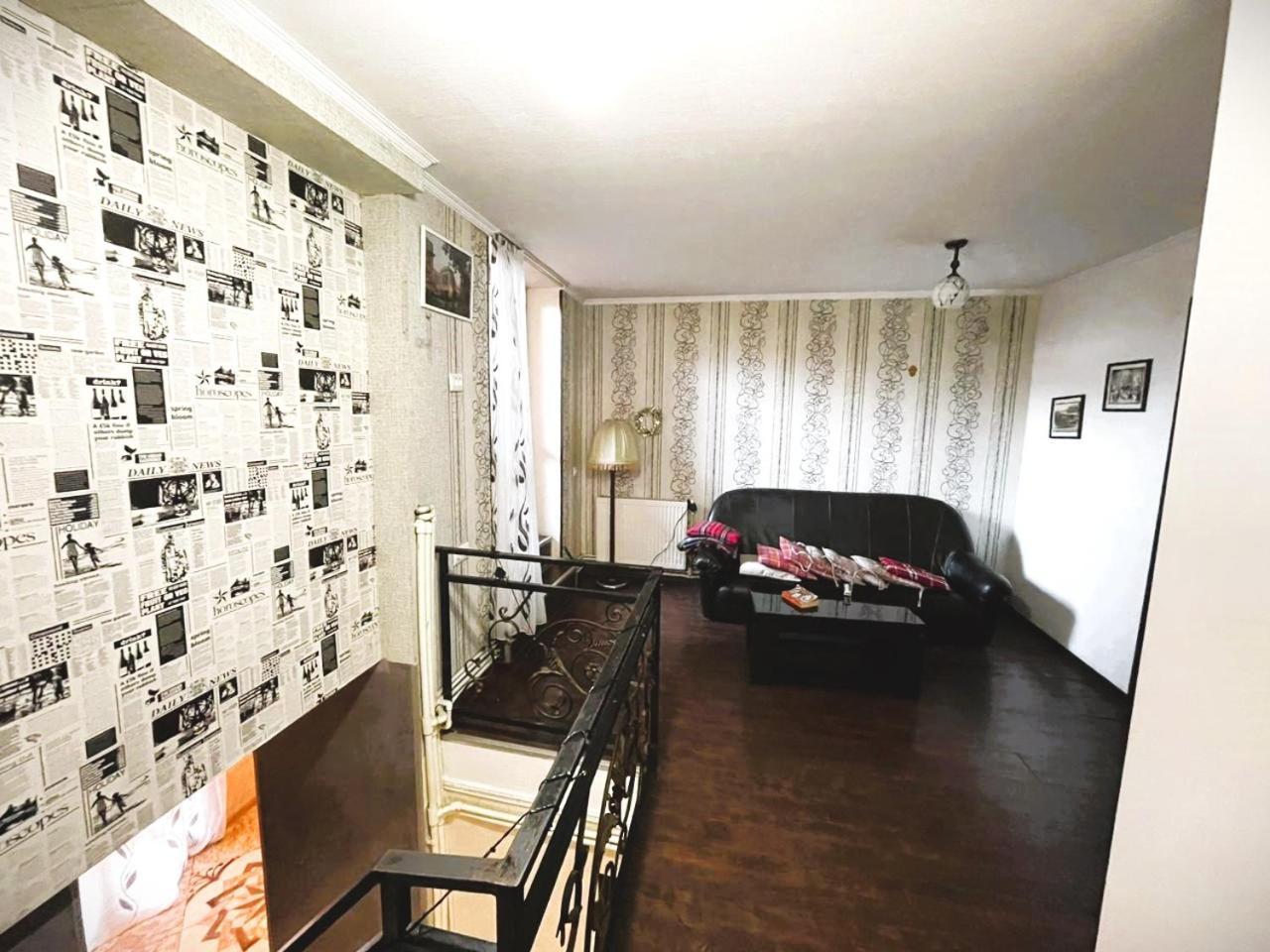 Georgian Guest House On Asatiani Tiflis Exterior foto