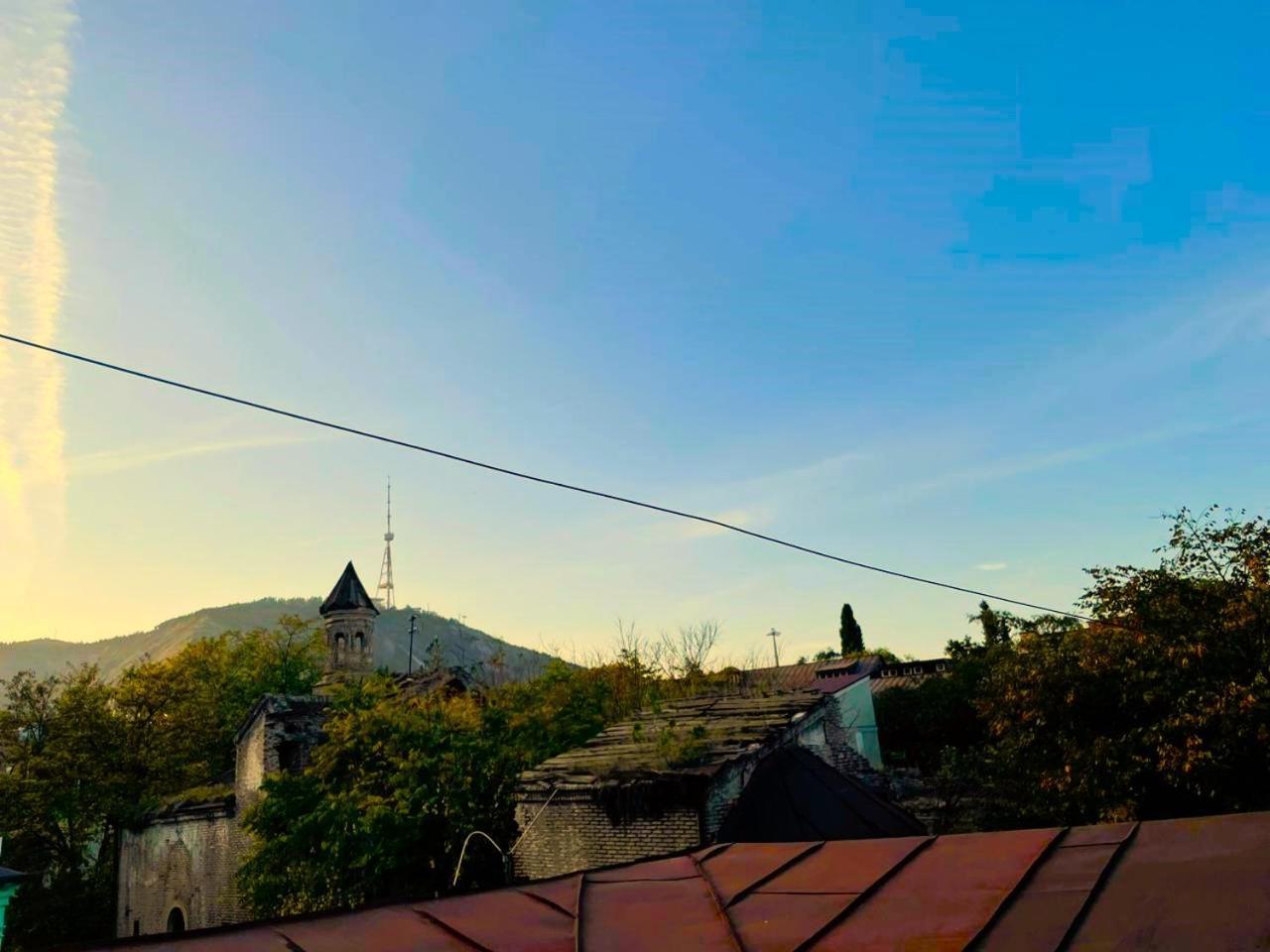 Georgian Guest House On Asatiani Tiflis Exterior foto