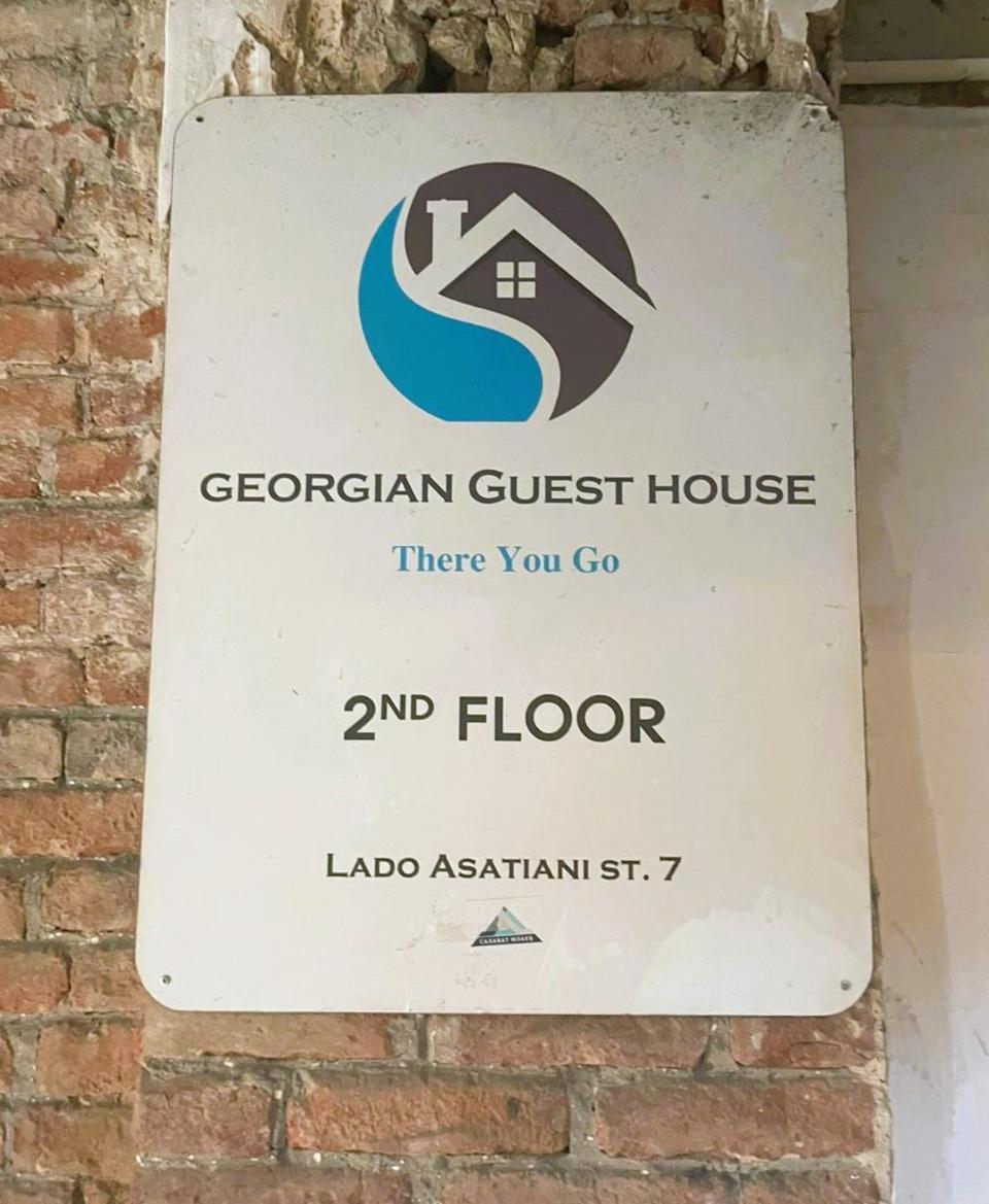 Georgian Guest House On Asatiani Tiflis Exterior foto