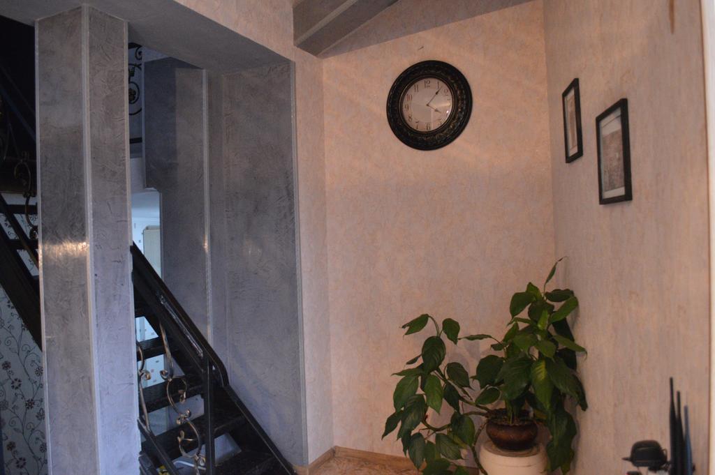 Georgian Guest House On Asatiani Tiflis Exterior foto