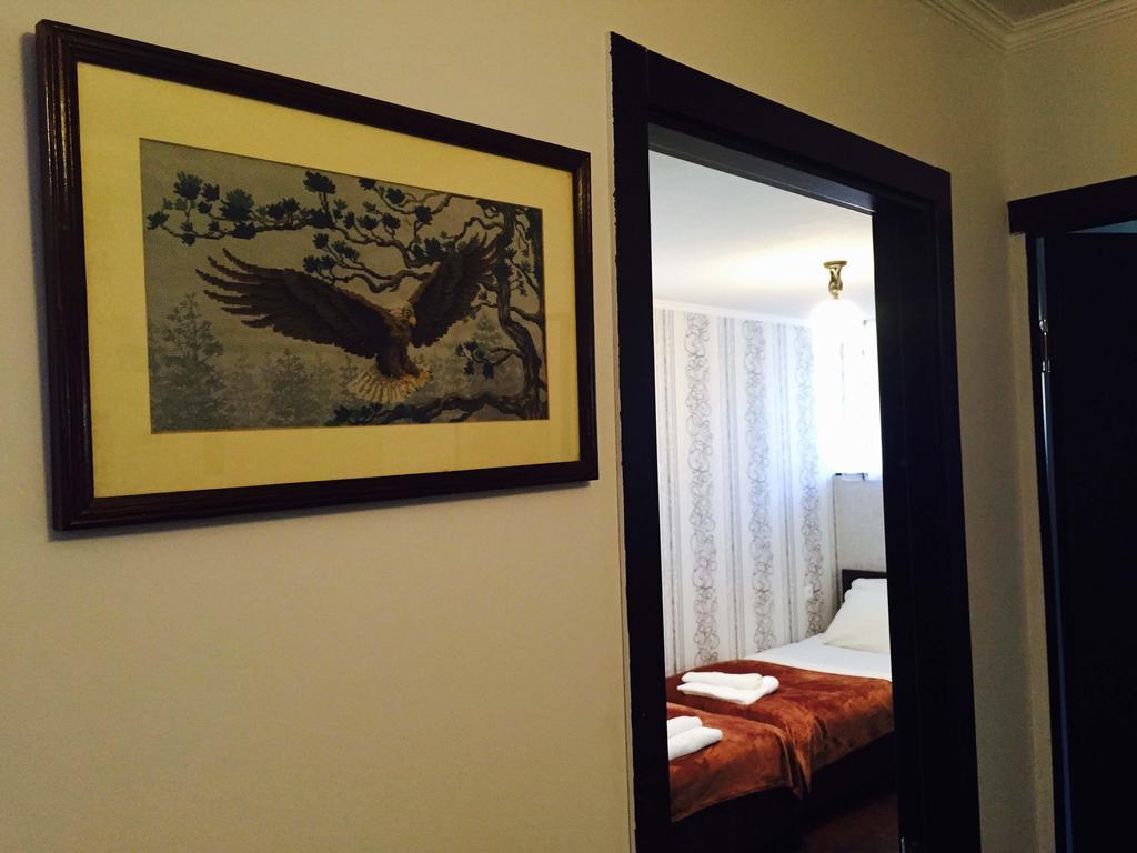 Georgian Guest House On Asatiani Tiflis Habitación foto
